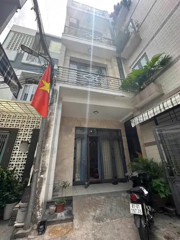 Bán nhà 3 tầng kèm 4 phòng kiệt Nguyễn Đức Trung 📌📌📌Làm việc trực tiếp giá tốt !!!
