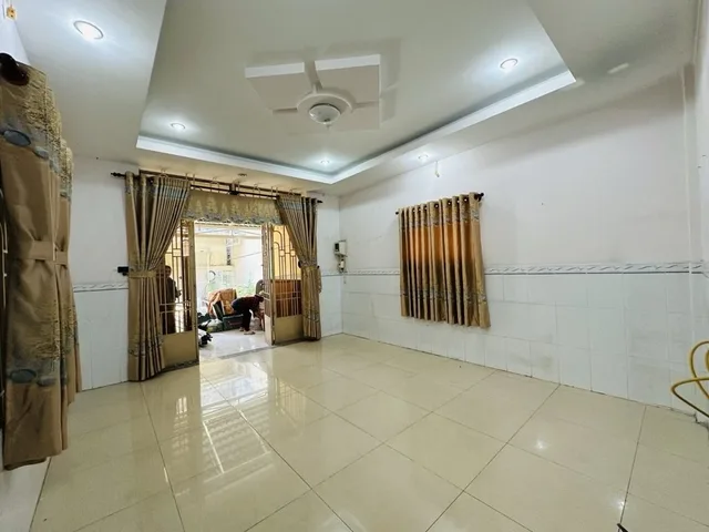 Bán Nhà 2 tầng Đường Bạch Đằng Bình Thạnh