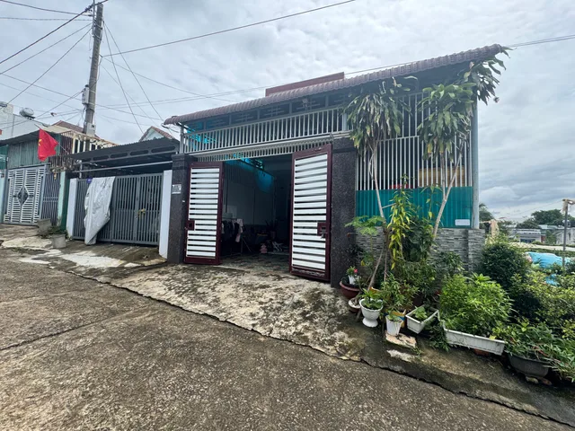 Bán Nhà riêng 139m2 có sẵn 90 m2 thổ cư giá 5.7 tỷ tại Phường Tân Tiến Thành phố Buôn Ma Thuột Đắk Lắk