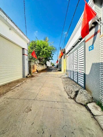 Bán Nhà riêng 91.5m2 có sẵn 60 m2 thổ cư giá 2.95 tỷ tại Xã Cư ÊBur Thành phố Buôn Ma Thuột Đắk Lắk