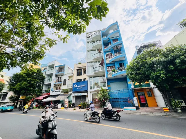 QUẬN 3: BÁN SIÊU PHẨM 6 TẦNG CÓ HẦM MẶT TIỀN TRƯỜNG SA, P.NHIÊU LỘC- NHÀ 2 MT- MT SAU XE HƠI ĐẬU CỬA- DT ĐẸP 4,5M * 16M- KHAI THÁC GIÁ TRỊ ĐA NGÀNH- 0938676685 GIANG GIANG