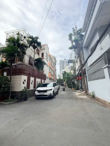 NHÀ NGUYỄN ĐÌNH CHÍNH - TRẦN HUY LIỆU - 3 TẦNG - 88M² - NGANG 6.7M - GIÁ 11.9 TỶ