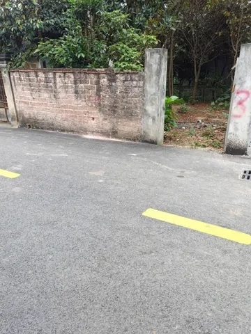 Bán Đất 100m2 có sẵn 95 m2 thổ cư giá 2 tỷ tại Phường Xuân Khanh Thị xã Sơn Tây Hà Nội