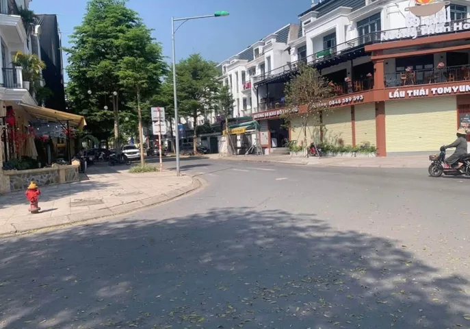 Bán Đất 100m2 có sẵn 100 m2 thổ cư giá 1.6 tỷ tại Phường Xuân Khanh Thị xã Sơn Tây Hà Nội