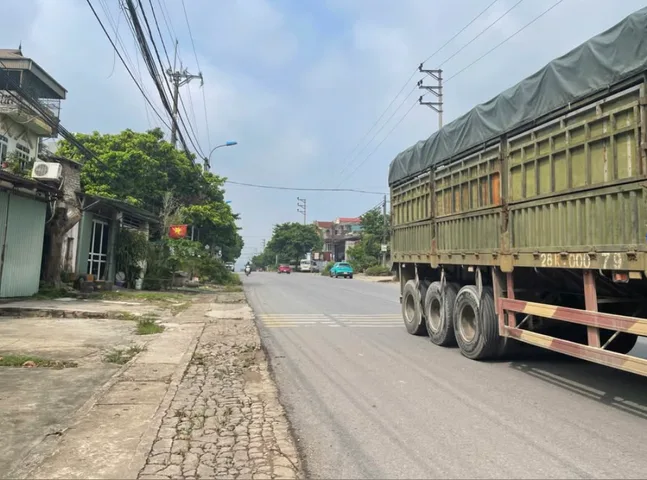 Bán Đất 100m2 có sẵn 100 m2 thổ cư giá 1.6 tỷ tại Phường Xuân Khanh Thị xã Sơn Tây Hà Nội