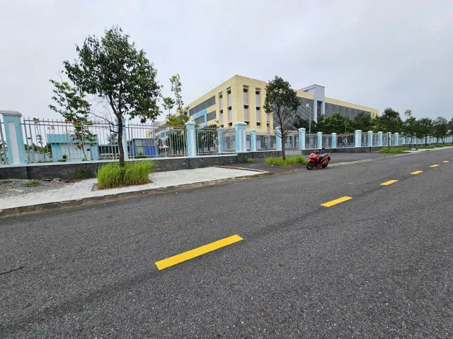 10x30m2 full 100% thổ cư giá 2.88 tỷ Đối diện TRƯỜNG CẤP 2 Bàu Bàng