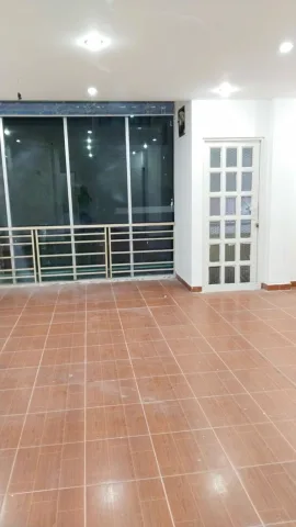 NHÀ ĐẸP TRUNG TÂM QUẬN 10 – 3 TẦNG + SÂN THƯỢNG – 4PN