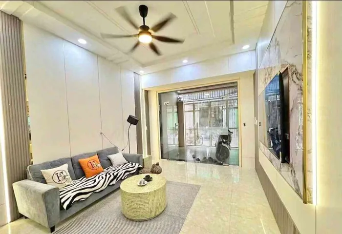 NHÀ MỚI ĐẸP VƯỜN LÀI - LÊ VĂN PHAN – HẺM Ô TÔ THÔNG – 2 TẦNG – FULL NỘI THẤT