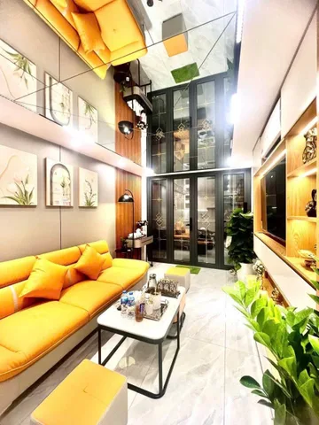 Cho thuê nhà 5 tầng THANG MÁY ngõ 596 HOÀNG HOA THÁM, Ba Đình. 22 triệu/ tháng. Ưu tiên: Hộ gia đình, KD Onl.