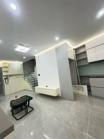 Bán Nhà Hoàng Văn Thái. Thanh Xuân. 6 Tầng Thang Máy. DT 51m2. MT 5.7m. Giá 12.9 Tỷ.