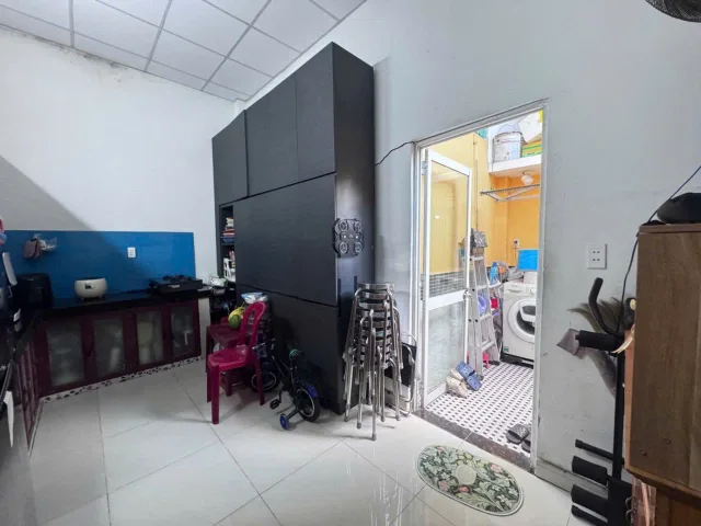 Nhà 75 m2- Trường Thọ - Chỉ 5.x tỉ - Hẻm VF3 đi 200m tới Vành đai 2
