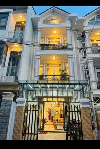 Cho thuê Nhà  giá 18 triệu tại Đường Phù Đổng Thiên Vương Phường 8 Thành phố Đà Lạt Lâm Đồng