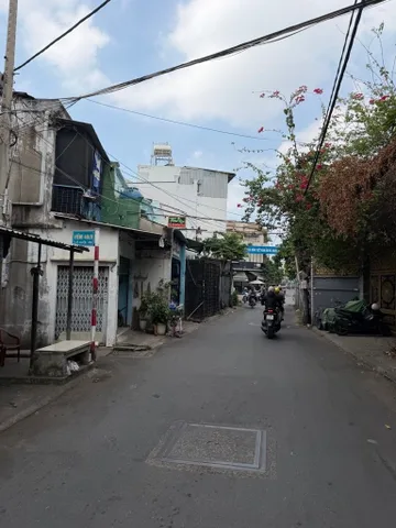 DÒNG TIỀN, MẶT TIỀN, XE TẢI THÔNG, NHÀ C4 - 2Tầng-Ngang 4m - Lương Thế Vinh - TÂN PHÚ