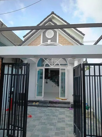 BÁN NHANH NHÀ CẤP 4 TÂN PHÚ TRUNG 100M2 GIÁ CHỈ 900 Triệu