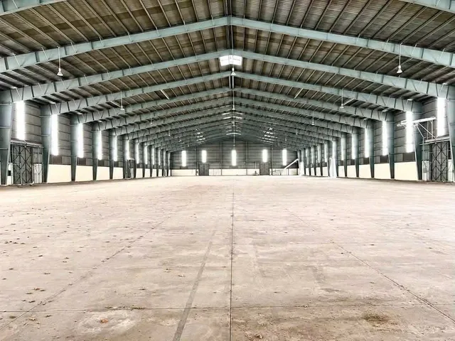 Cho thuê Kho, nhà xưởng Ô Môn gần kcn vsip 6700m2 giá 55k/m2/tháng