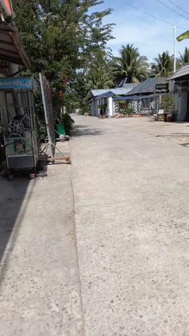 Bán Kho, nhà xưởng 814m2 có sẵn 500 m2 thổ cư giá 7.5 tỷ tại Xã Hòa Lộc Huyện Mỏ Cày Bắc Bến Tre