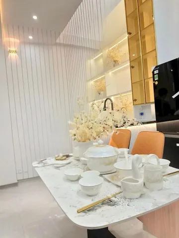 KẾ HUỲNH TẤN PHÁT CHỢ PHÚ XUÂN NHÀ BÈ 60M² 2PN 4,95 TỶ