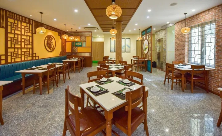 Bán Biệt thự 2 mặt tiền*4 tầng- 200m2-giá 53.5 tỷ tại - Quận Tân Bình TP. Hồ Chí Minh