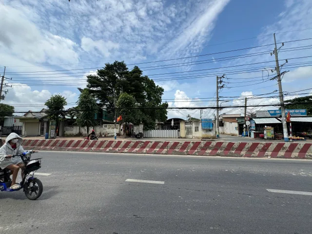 Bán nhà xưởng 2900m Mặt Tiền Đường DT743 phường Bình Chuẩn Thuận An Bình Dương 2900m 31 tỷ