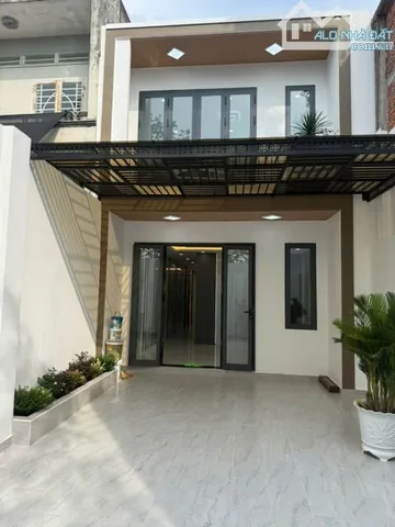Bán Nhà riêng 100m2 có sẵn 100 m2 thổ cư giá 2.7 tỷ tại Đường Vĩnh Phú 38 Phường Vĩnh Phú Thị xã Thuận An Bình Dương