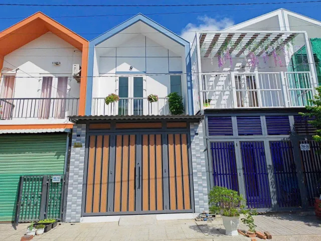 Bán Nhà riêng 48m2 có sẵn 48 m2 thổ cư giá 1.38 tỷ tại Đường Tỉnh lộ 9 có nội thất mới