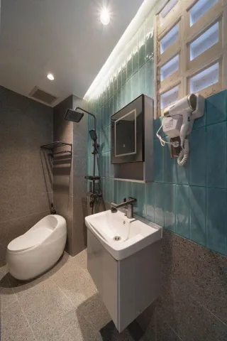 🏡 Hẻm Ô Tô - 4 Tầng đúc - DÒNG TIỀN KHỦNG 1 Tỷ/ Năm - PHỐ ẨM THỰC PHAN XÍCH LONG NỔI TIẾNG NHẤT PHÚ NHUẬN - Giáp Quận 1