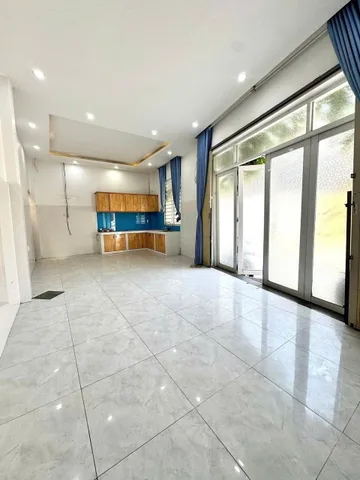 Bán nhà đường ô tô Quận 2 Khu Lê Văn Thịnh Chợ Cây Xoài Nhà 4 Tầng - Ngang 11m đường ô tô thông