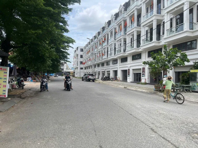 [KH114*] 21-1B | Nhà Đẹp MT Chợ An Sương Phân Lô Đồng Bộ | 14.x Tỷ