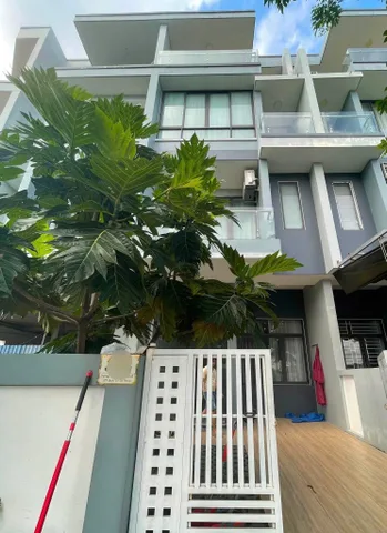 Cho thuê nhà 4 tầng KĐT Đa Phước Hải Châu 📌📌📌LÀM VIỆC TRỰC TIẾP GIÁ TỐT !!!