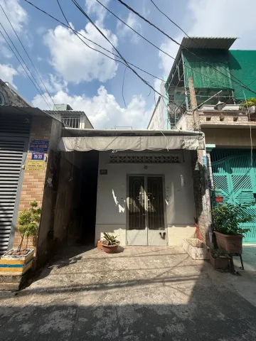 - Kết cấu : 1 trệt , lững . Nhà hiện có 3 phòng DÒNG TIÊN  thu nhập 10 Triệu / Tháng