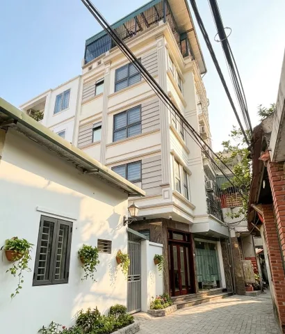 Bán nhà Mậu Lương 40m2 5 tầng, nhà dân xây tâm huyết, ở sướng, kinh doanh, giá chưa đến 6 đồng