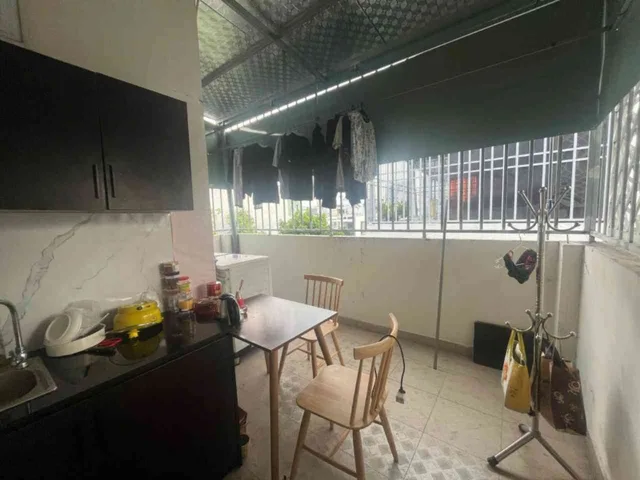Nhà đang khoán làm CHDV 18tr 1 tháng, HĐ thuê 6 năm