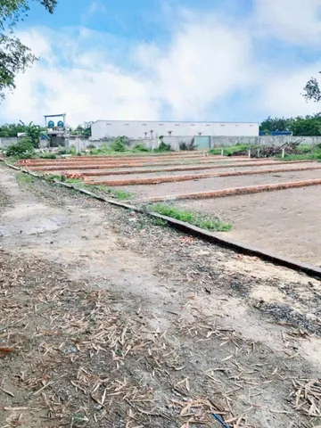 Chính chủ cần bán nhanh nền đất 125m2, Phường Đức Hòa mới, thổ cư 100%