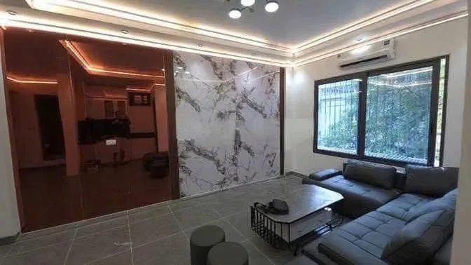 TẬP THỂ TẦNG ĐẸP – NGÕ ĐÀO TẤN – BA ĐÌNH – 80M² – 2PN (CÓ THỂ THÀNH 3PN) – 2WC – FULL ĐỒ – GIÁ 13 TRIỆU/THÁNG