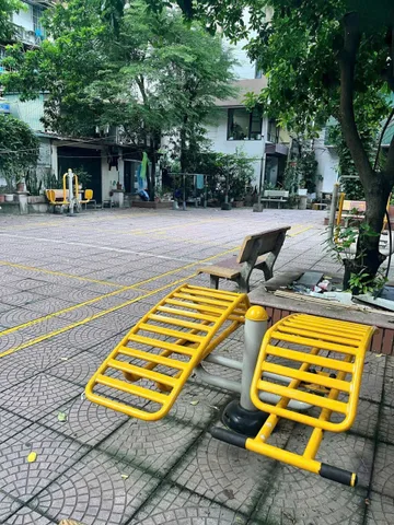 TẬP THỂ TẦNG 2 – C3 KIM LIÊN – 31 LƯƠNG ĐỊNH CỦA – ĐỐNG ĐA – 40M² – 2PN – MỚI CẢI TẠO ĐẸP – GIÁ 8 TRIỆU/THÁNG
