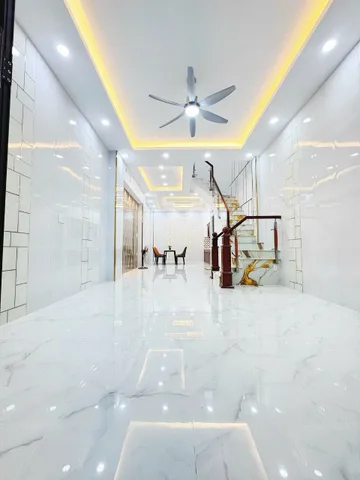 Bán Nhà ở ngay HXH sát Giao lộ Võ Văn Kiệt - An Dương Vương - DTSD hơn 200m2 Chỉ Hơn 6 Đồng