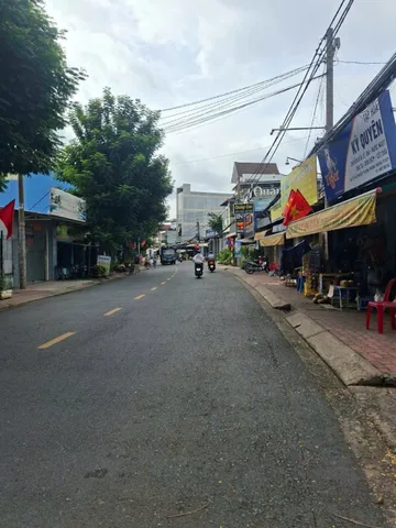 Bán Đất Mặt Tiền Nguyễn Thị Xinh Quận 12 - 240m² Ngang 8m, Giá 16.5 Tỷ, Kinh Doanh Đa Ngành