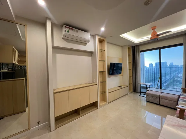 Hàng hiếm tại Vinhome D’Capitale: Căn góc 2PN toà C2 có view hồ “đắt giá” rộng 61m2