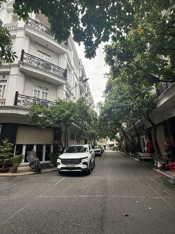 Bán Nhà Khu VIP Điền Thuận Star Hills Quận 12 - 61m² 4 Tầng 2 Mặt Thoáng, Kế Bên Picity, Giá 6.2 Tỷ