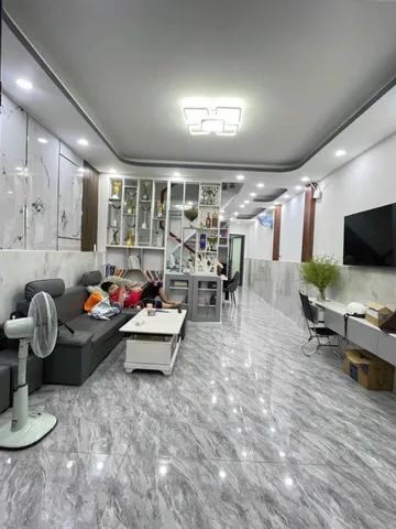 DƯƠNG CÁT LỢI KẾ HUỲNH TẤN PHÁT 76M2 4PN CÓ NGỦ TRỆT 4.65 TỶ CÁCH QUẬN 7 KHOẢNG 300M