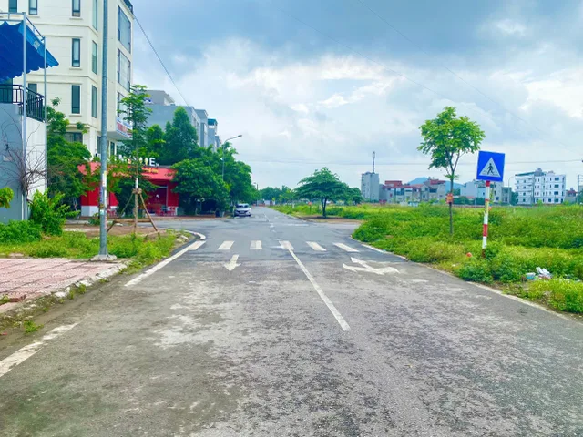 Bán Đất 93m2 có sẵn 93 m2 thổ cư giá 7.3 tỷ tại Phường Khắc Niệm Thành phố Bắc Ninh Bắc Ninh
