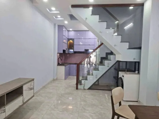 HUỲNH TẤN PHÁT PHÚ THUẬN QUẬN 7 60M² 4 TẦNG 4PN SÂN THƯỢNG 5.X TỶ