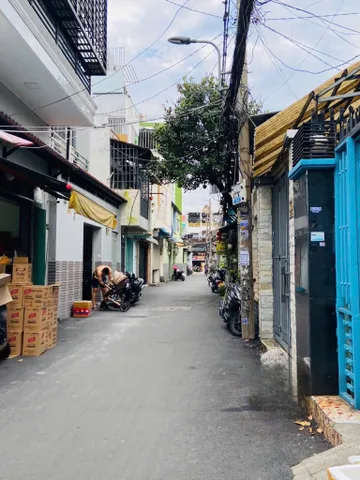 35m2 - Chỉ 3ty nhinh. Hẻm oto đỗ cửa gần Đại Học Văn Hiến - Cao Đẳng CNTT, gần Ngã Tư Âu Cơ - Lạc Long Quân, kế Kênh Tân Hóa và Khuông Việt
+ Kết nối nhanh các quận trung tâm Q11, Q10, Q5, Q3...
+ Sổ vuông a4, pháp lý chuẩn 
📞 LH ( Zalo/ SĐT ): 0706.12