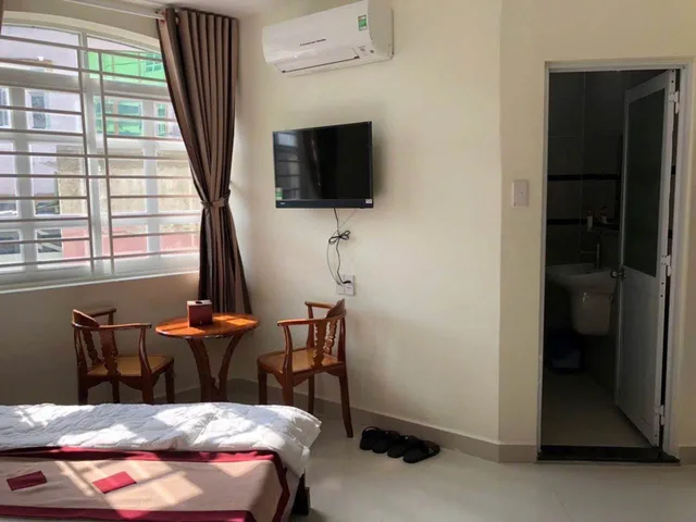 KHUÔNG VIỆT - NHÀ NGHỈ FULL NỘI THẤT - 4 TẦNG - NGANG 9.2M - 140M² - GIÁ 13 TỶ