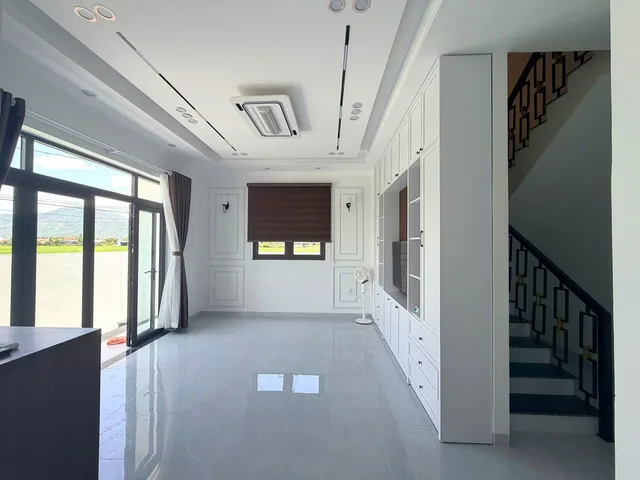 VILLA NGHỈ DƯỠNG GIỮA CÁNH ĐỒNG – 3 TỶ 250