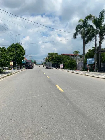 Bán Đất 92m2 mặt đường 352  giá 2.47 tỷ tại Xã Lại Xuân.l/h:076.231.9990 e Thúy