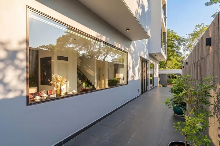 BDS HVL CHỦ CẦN CHO THUÊ VILLA 7PN – THẠNH MỸ LỢI | KDC THỦ THIÊM**

📍 ** Đường 92, Thạnh Mỹ Lợi – KDC Thủ Thiêm**

✨ **THÔNG TIN CĂN**
• 🛏️ **7 phòng ngủ**
• 🚿 **7 WC bên trong**
• 🛗 **Có thang máy**
• 🆕 **Nhà mới 100%**
• 🇨🇳 **Không kén khách T