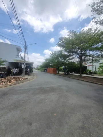 Chính chủ bán nền 5 x 20m/ 100 m2 thổ cư KDC Tân Kim, Cần Giuộc, Long An giá 2.65 tỷ, xây dựng ngay