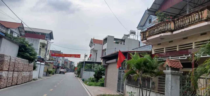 BÁN NHÀ MẶT PHỐ, BỐ LÀM TRƯỞNG THÔN, NHÂN NỘI- VĂN GIANG, ĐƯỜNG RỘNG VỈA HÈ, CHỈ 65 TRIỆU/M2.