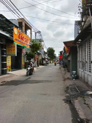 Bán Nhà Mặt Tiền Kinh Doanh, 3 Tầng, DT 114.2m2 có sẵn 114.2 m2 thổ cư giá 7.7 tỷ tại Đường Bình Thành Phường Bình Hưng Hoà B Quận Bình Tân TP. Hồ Chí Minh